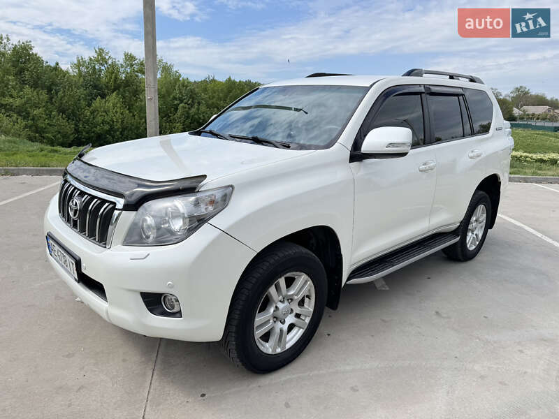 Внедорожник / Кроссовер Toyota Land Cruiser 2012 в Синельниково