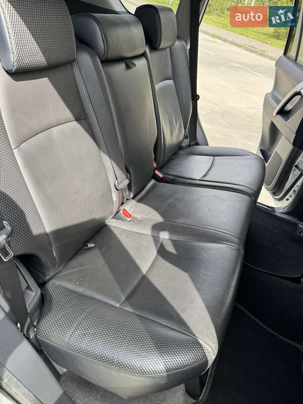 Внедорожник / Кроссовер Toyota Land Cruiser 2012 в Синельниково