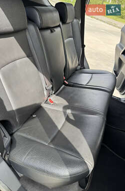 Внедорожник / Кроссовер Toyota Land Cruiser 2012 в 
