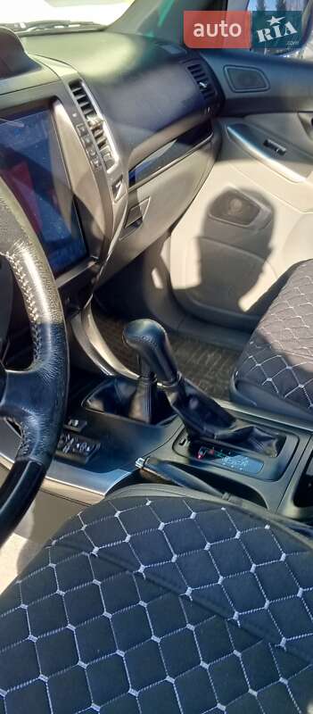 Позашляховик / Кросовер Toyota Land Cruiser 2007 в Драгово