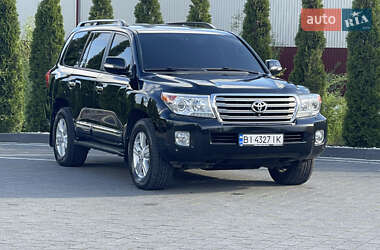 Позашляховик / Кросовер Toyota Land Cruiser 2013 в 