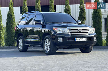 Позашляховик / Кросовер Toyota Land Cruiser 2013 в 
