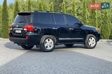 Позашляховик / Кросовер Toyota Land Cruiser 2013 в 