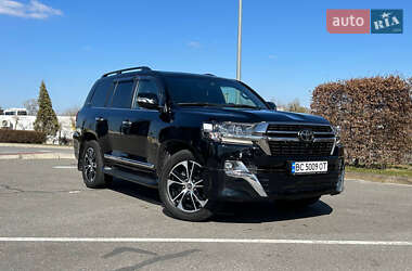 Позашляховик / Кросовер Toyota Land Cruiser 2020 в 