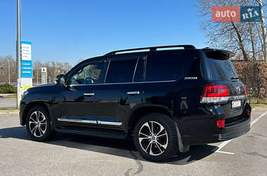 Позашляховик / Кросовер Toyota Land Cruiser 2020 в 