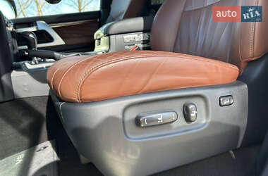 Позашляховик / Кросовер Toyota Land Cruiser 2020 в 