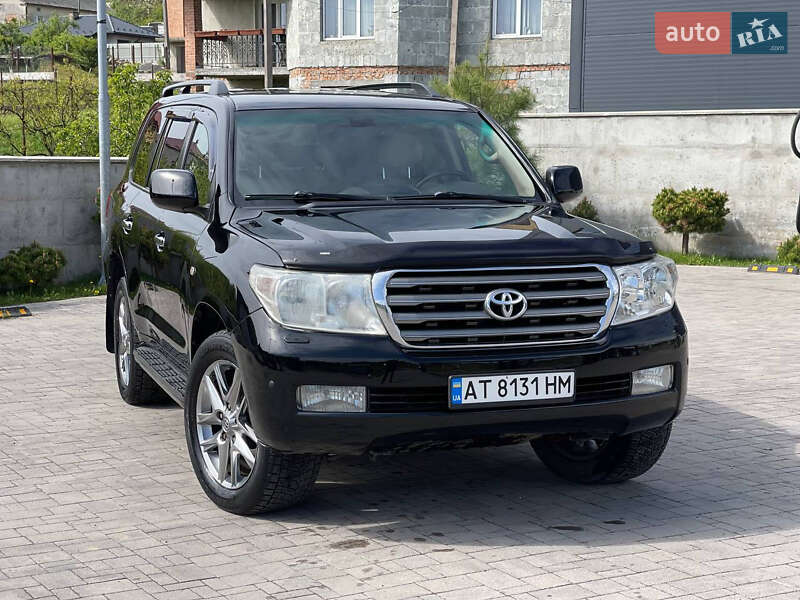 Внедорожник / Кроссовер Toyota Land Cruiser 2010 в Львове