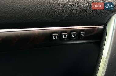 Позашляховик / Кросовер Toyota Land Cruiser 2014 в 