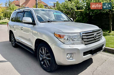 Позашляховик / Кросовер Toyota Land Cruiser 2013 в Рівному