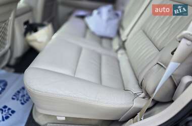 Внедорожник / Кроссовер Toyota Land Cruiser 2006 в 