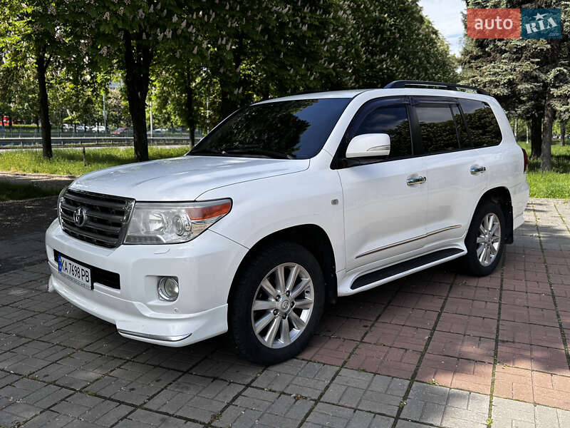 Внедорожник / Кроссовер Toyota Land Cruiser 2011 в Киеве