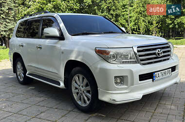 Позашляховик / Кросовер Toyota Land Cruiser 2011 в Києві
