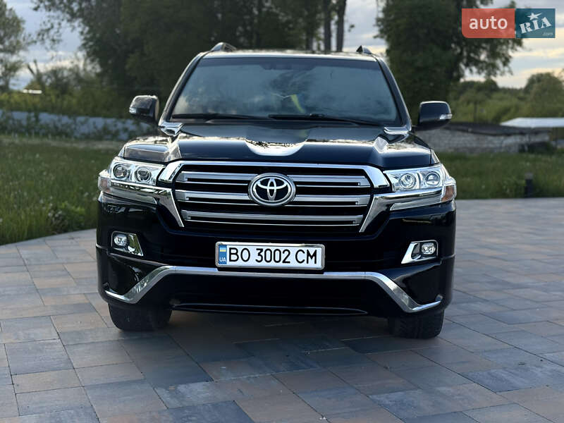 Внедорожник / Кроссовер Toyota Land Cruiser 2020 в Лановцах