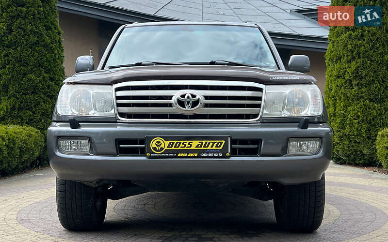 Внедорожник / Кроссовер Toyota Land Cruiser 2006 в Львове