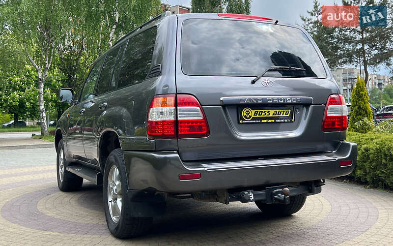 Внедорожник / Кроссовер Toyota Land Cruiser 2006 в Львове