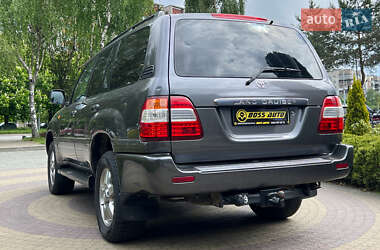 Внедорожник / Кроссовер Toyota Land Cruiser 2006 в 