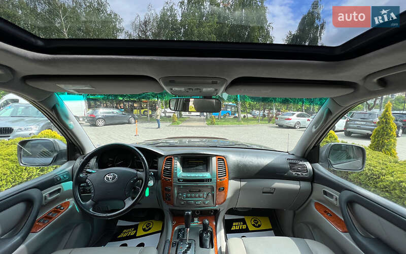 Внедорожник / Кроссовер Toyota Land Cruiser 2006 в Львове