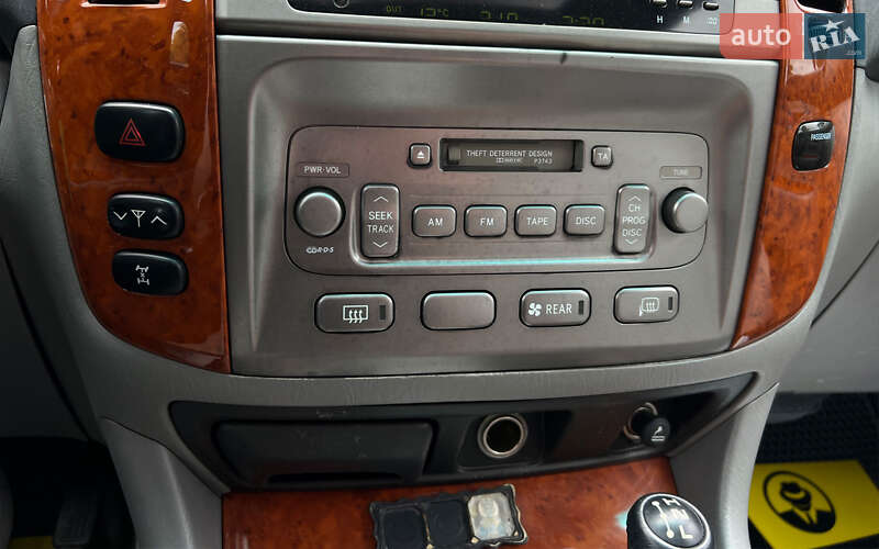 Внедорожник / Кроссовер Toyota Land Cruiser 2006 в Львове