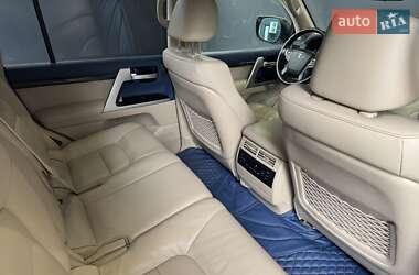 Внедорожник / Кроссовер Toyota Land Cruiser 2019 в 