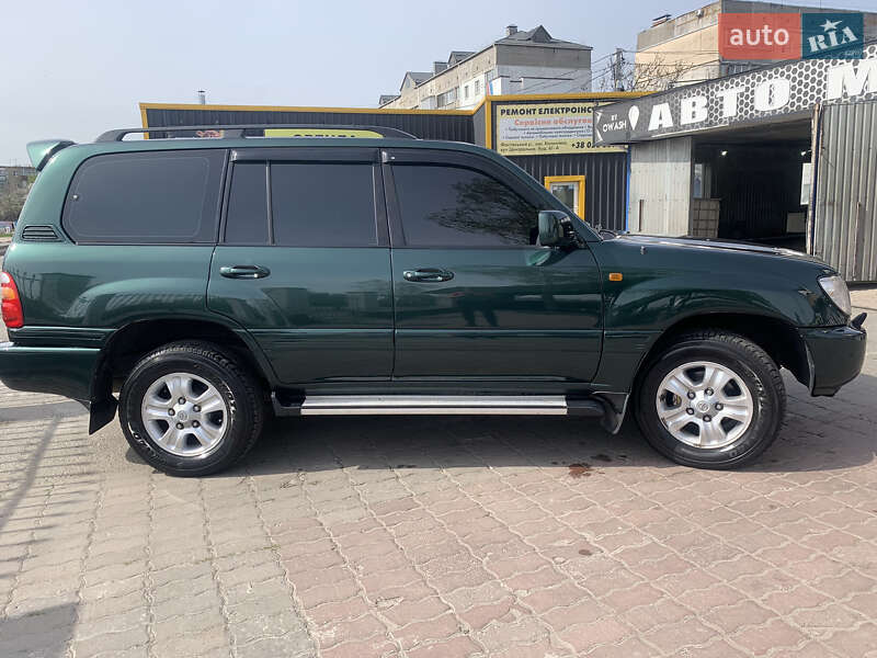 Позашляховик / Кросовер Toyota Land Cruiser 1999 в 