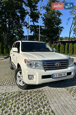 Внедорожник / Кроссовер Toyota Land Cruiser 2012 в 