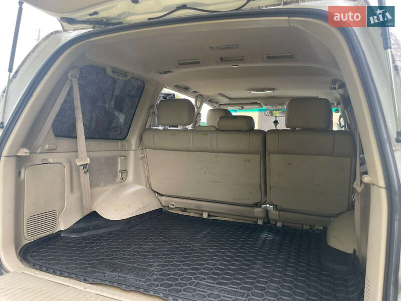 Внедорожник / Кроссовер Toyota Land Cruiser 2007 в Киеве