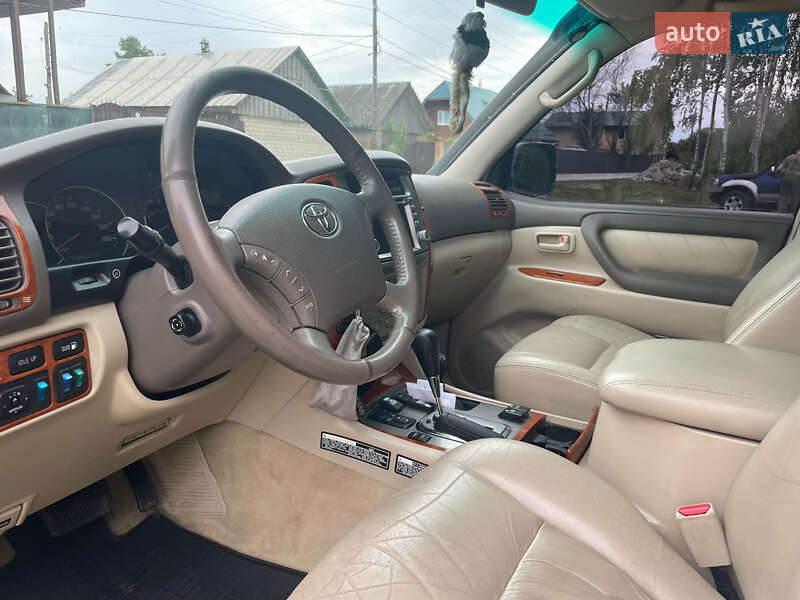 Внедорожник / Кроссовер Toyota Land Cruiser 2007 в Киеве