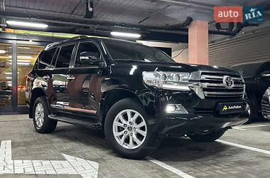 Внедорожник / Кроссовер Toyota Land Cruiser 2020 в Киеве