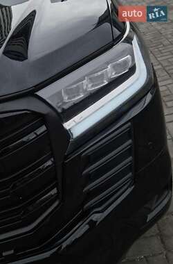 Позашляховик / Кросовер Toyota Land Cruiser 2012 в 