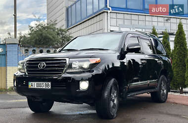 Позашляховик / Кросовер Toyota Land Cruiser 2011 в Києві