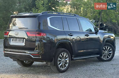 Позашляховик / Кросовер Toyota Land Cruiser 2023 в 