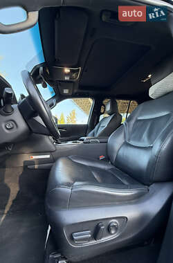 Позашляховик / Кросовер Toyota Land Cruiser 2023 в 