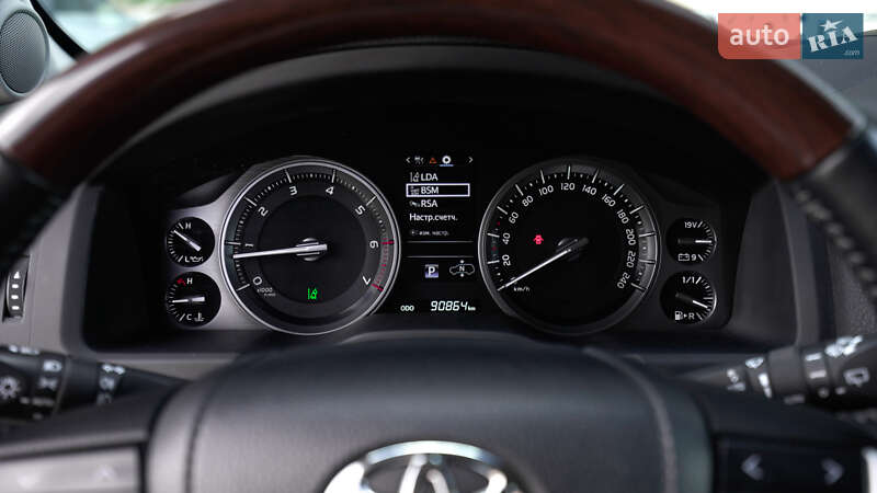 Внедорожник / Кроссовер Toyota Land Cruiser 2016 в Львове