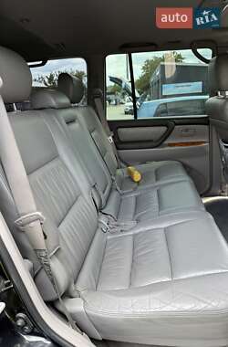 Позашляховик / Кросовер Toyota Land Cruiser 2006 в 