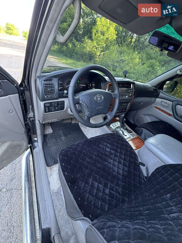 Внедорожник / Кроссовер Toyota Land Cruiser 2003 в Кременчуге