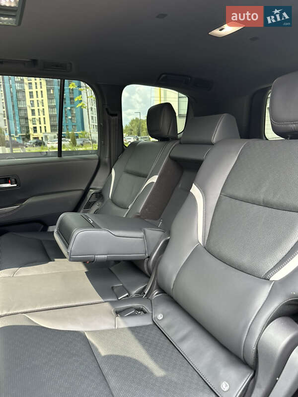 Внедорожник / Кроссовер Toyota Land Cruiser 2022 в Черкассах