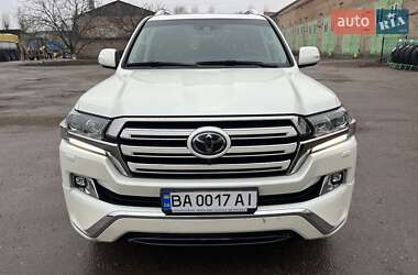 Позашляховик / Кросовер Toyota Land Cruiser 2017 в Кропивницькому