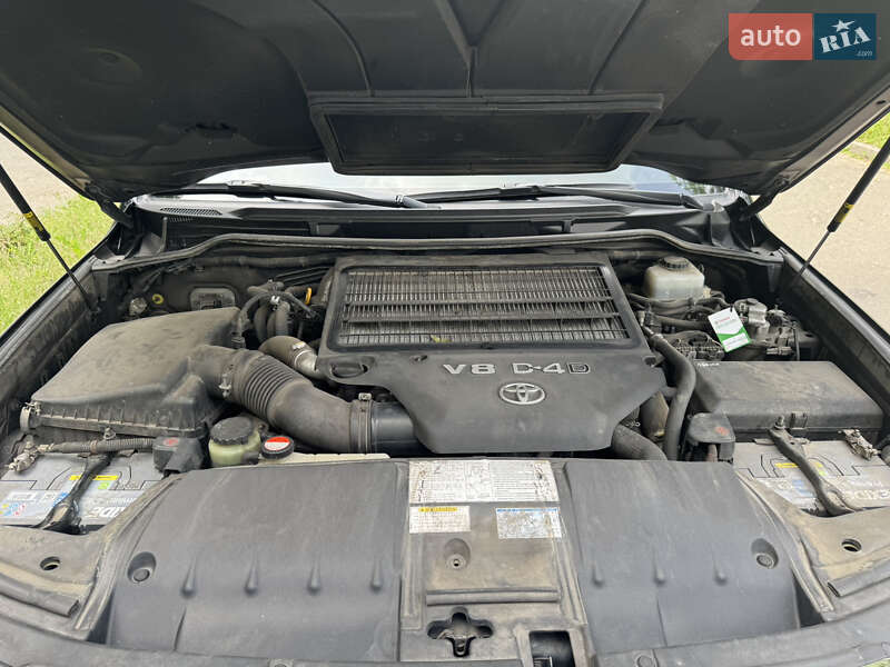 Внедорожник / Кроссовер Toyota Land Cruiser 2015 в Киеве