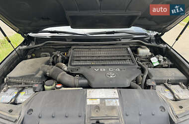 Внедорожник / Кроссовер Toyota Land Cruiser 2015 в 