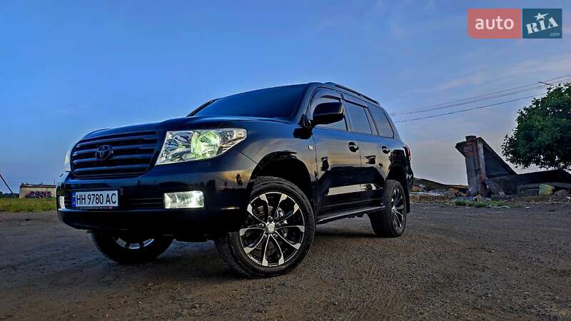 Внедорожник / Кроссовер Toyota Land Cruiser 2007 в Одессе