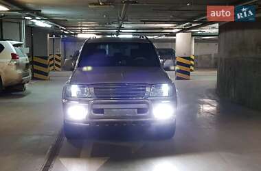 Внедорожник / Кроссовер Toyota Land Cruiser 2002 в 