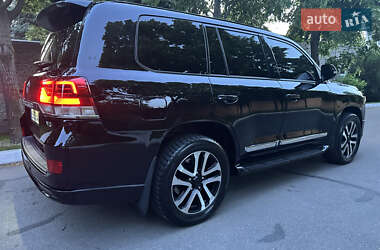 Внедорожник / Кроссовер Toyota Land Cruiser 2008 в 
