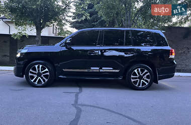Внедорожник / Кроссовер Toyota Land Cruiser 2008 в 