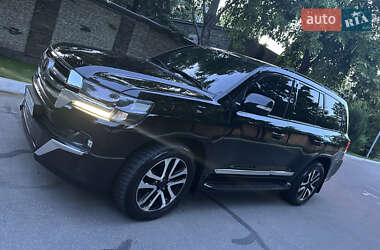 Внедорожник / Кроссовер Toyota Land Cruiser 2008 в 