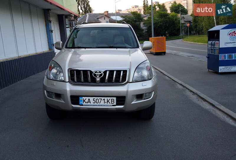 Внедорожник / Кроссовер Toyota Land Cruiser 2008 в Киеве