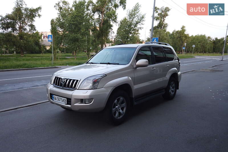 Внедорожник / Кроссовер Toyota Land Cruiser 2008 в Киеве