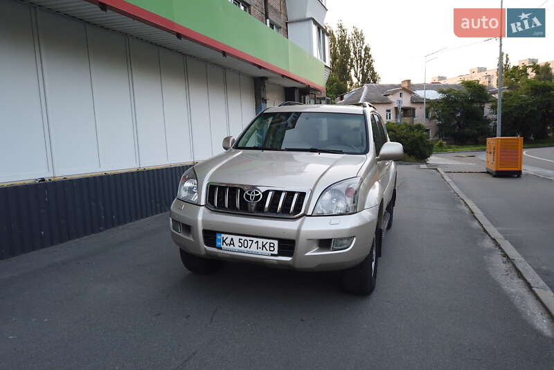 Внедорожник / Кроссовер Toyota Land Cruiser 2008 в Киеве