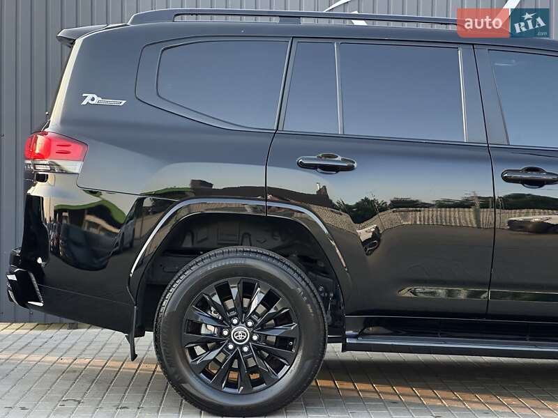 Внедорожник / Кроссовер Toyota Land Cruiser 2021 в Мукачево