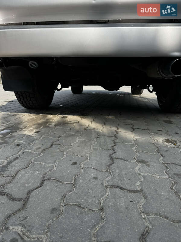 Внедорожник / Кроссовер Toyota Land Cruiser 2003 в Львове