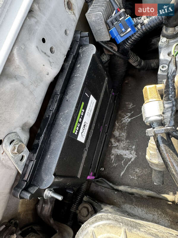 Внедорожник / Кроссовер Toyota Land Cruiser 2003 в Львове